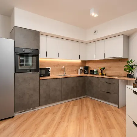 Apartament Crystal *